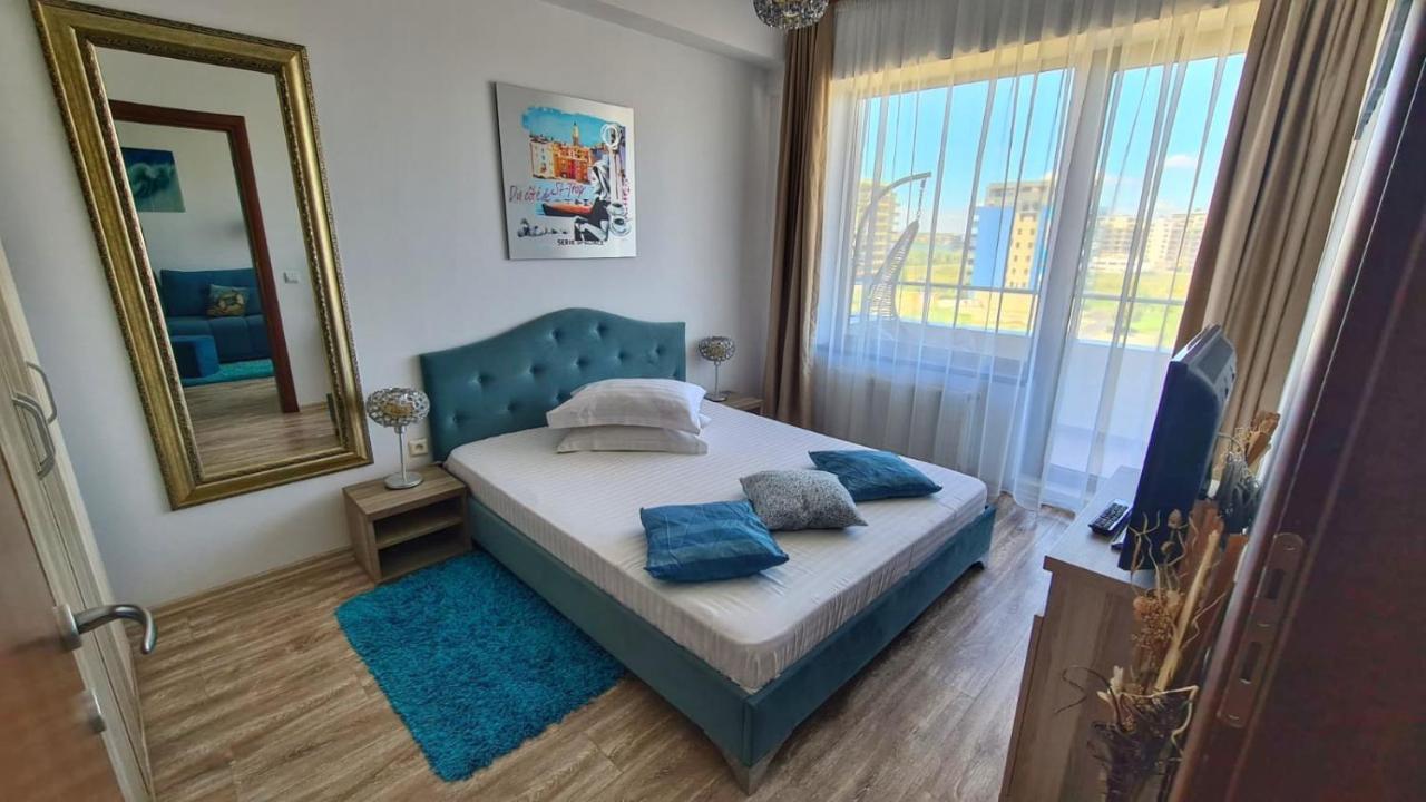 Summerland Luxury Studios By The Sea Мамая Екстериор снимка