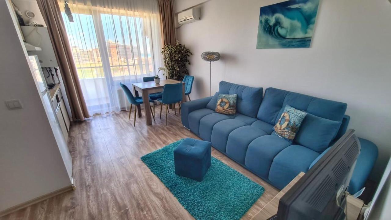 Summerland Luxury Studios By The Sea Мамая Екстериор снимка