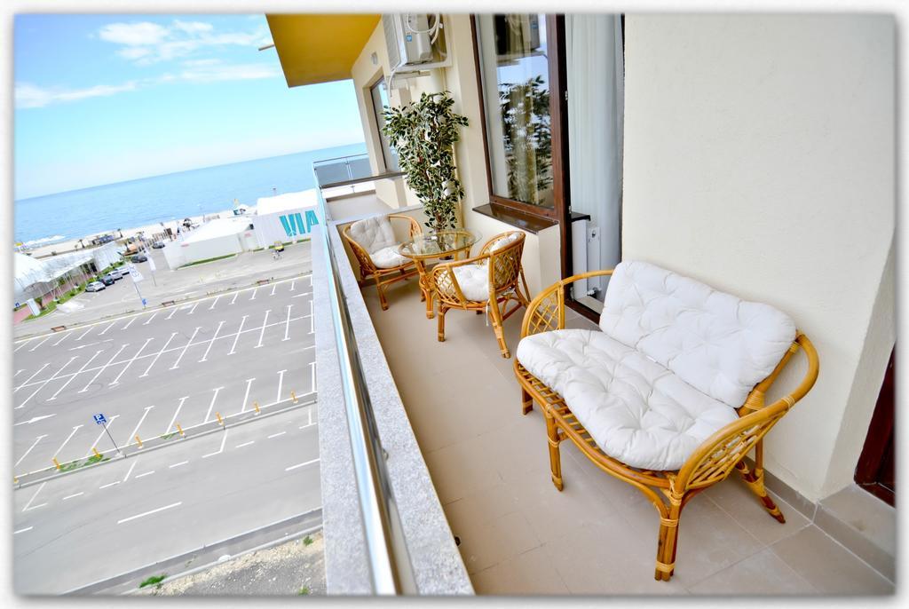 Summerland Luxury Studios By The Sea Мамая Стая снимка